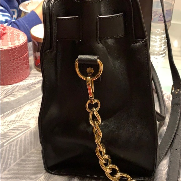 Black bag - Picture 2 of 2